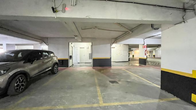 GARAGEMPLAYGROUND
