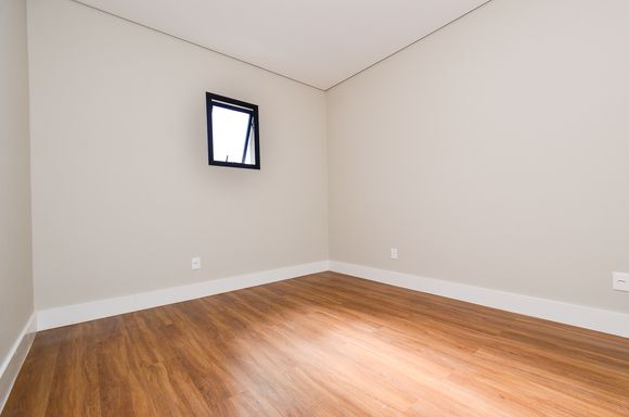 CLOSET DA SUÍTE MASTER
