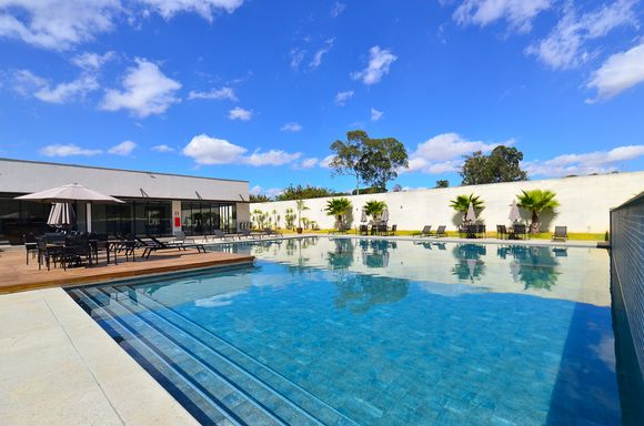 CLUBE DO CONDOMÍNIO - PISCINA