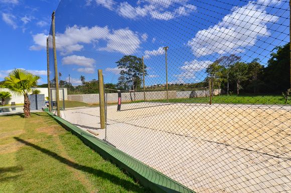 CLUBE DO CONDOMÍNIO - QUADRA DE BEACH TÊNIS