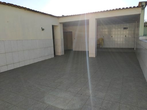 ESPAÇO DESCOBERTO E SAUNA