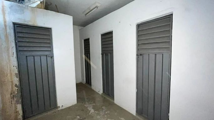 Depósito na garagem