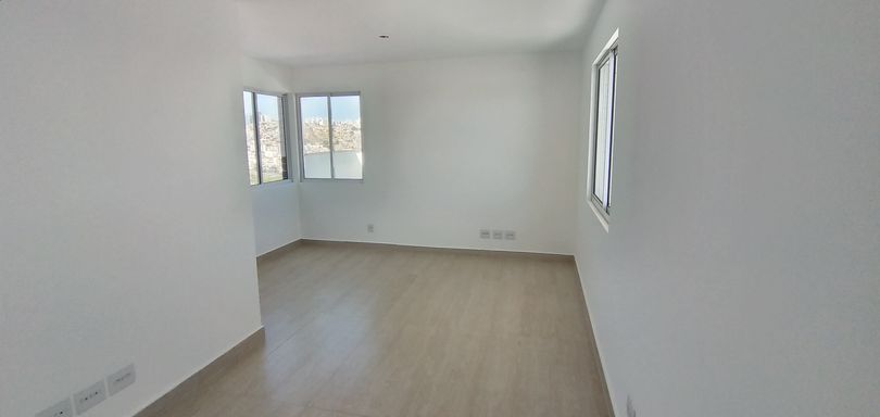 SALA SEGUNDO PISO