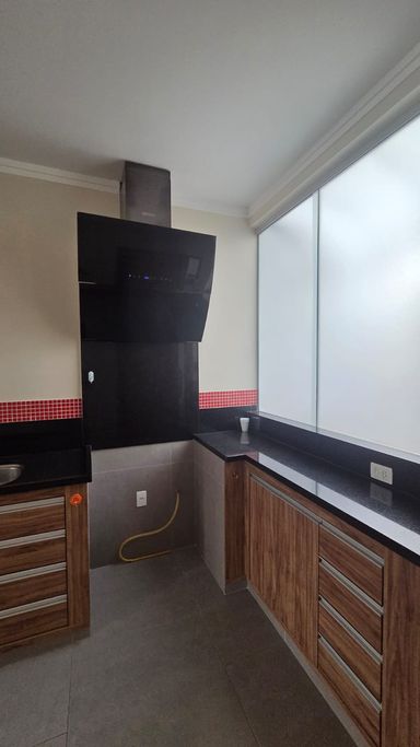 COZINHA COM COIFA ELETRONICA