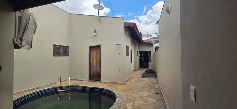 quintal/piscina