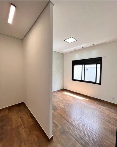 SUITE 2
