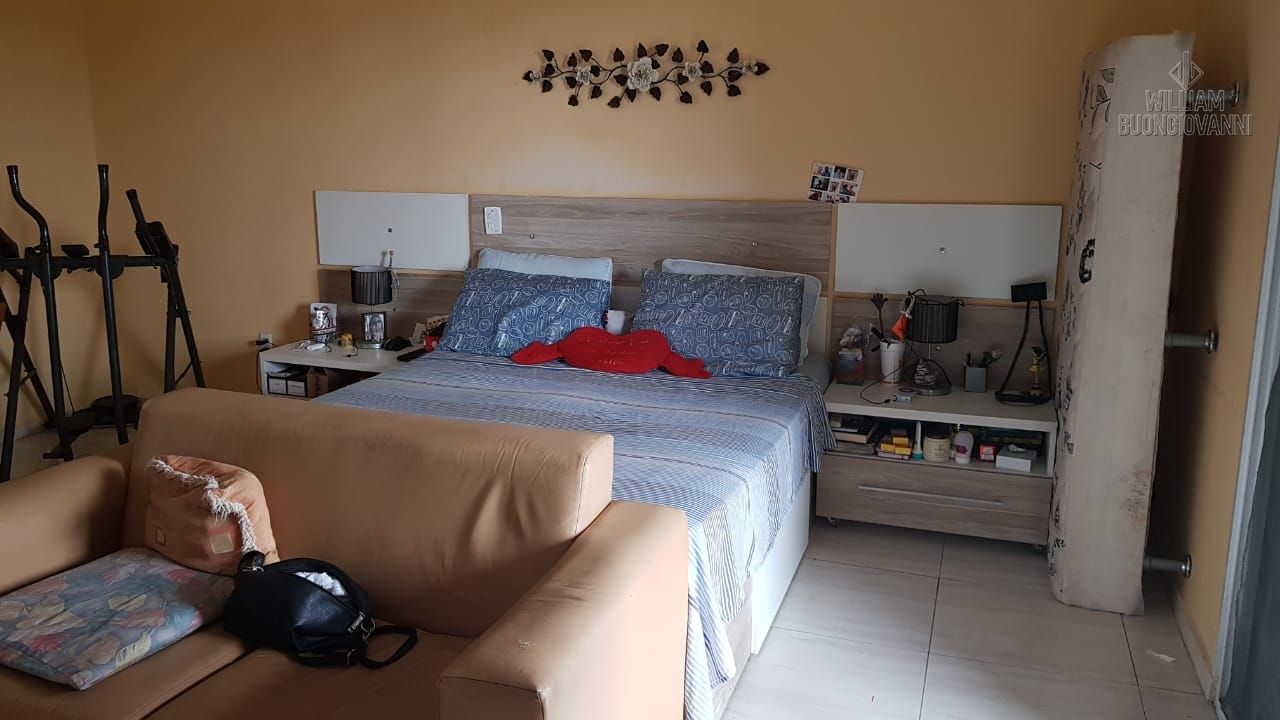 Casa, 5 quartos, 235 m² - Foto 4