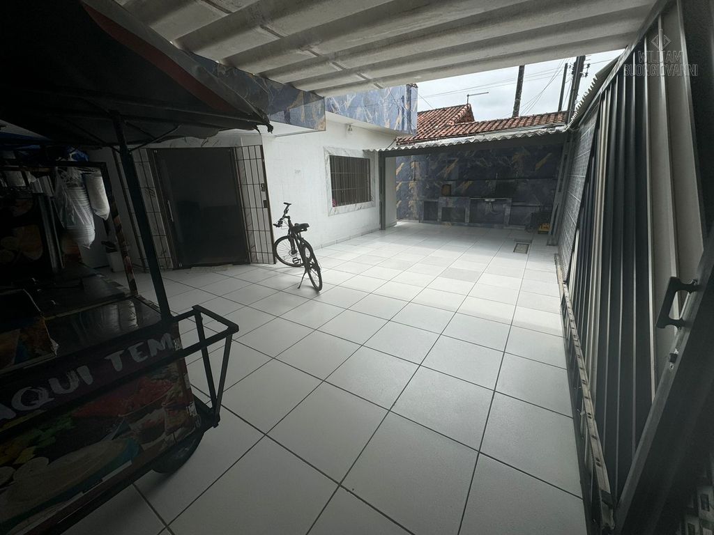 Casa, 5 quartos, 171 m² - Foto 2