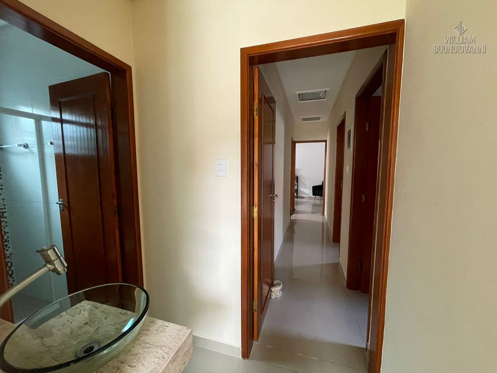 Casa, 4 quartos, 250 m² - Foto 9