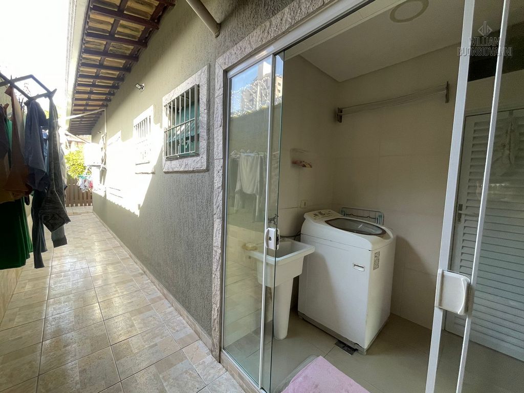 Casa, 4 quartos, 250 m² - Foto 12