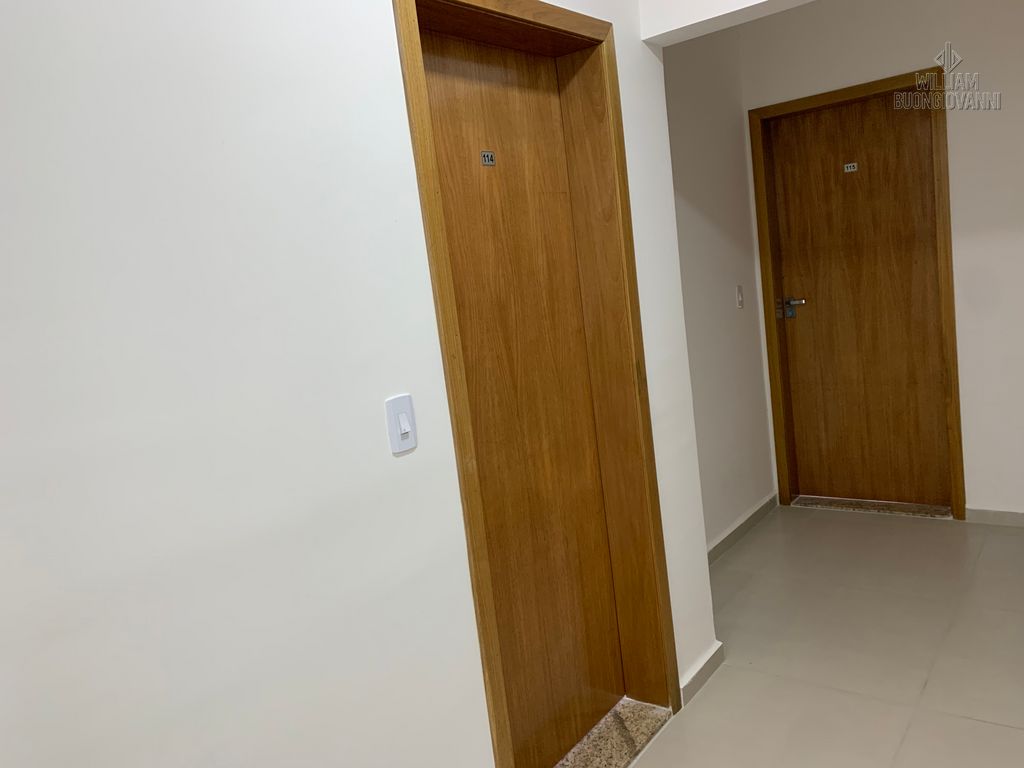 Apartamento para alugar com 2 quartos, 76m² - Foto 2