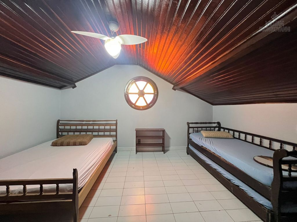Casa, 4 quartos, 200 m² - Foto 25