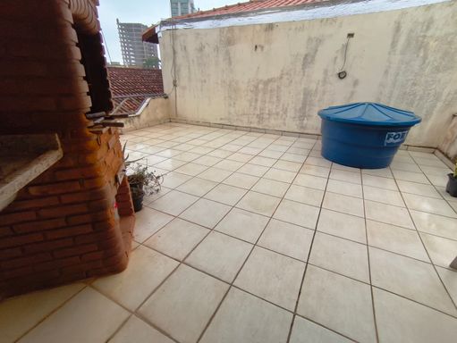 area gourmet com churrasqueira e lavabo