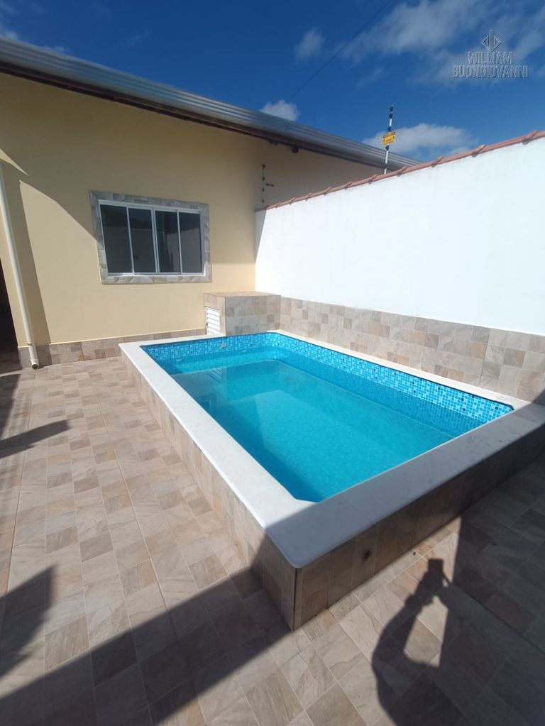 Casa, 2 quartos, 72 m² - Foto 1