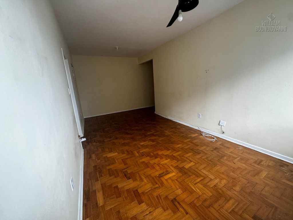 Apartamento à venda com 1 quarto, 60m² - Foto 11