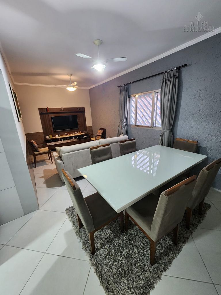 Casa, 4 quartos, 256 m² - Foto 1