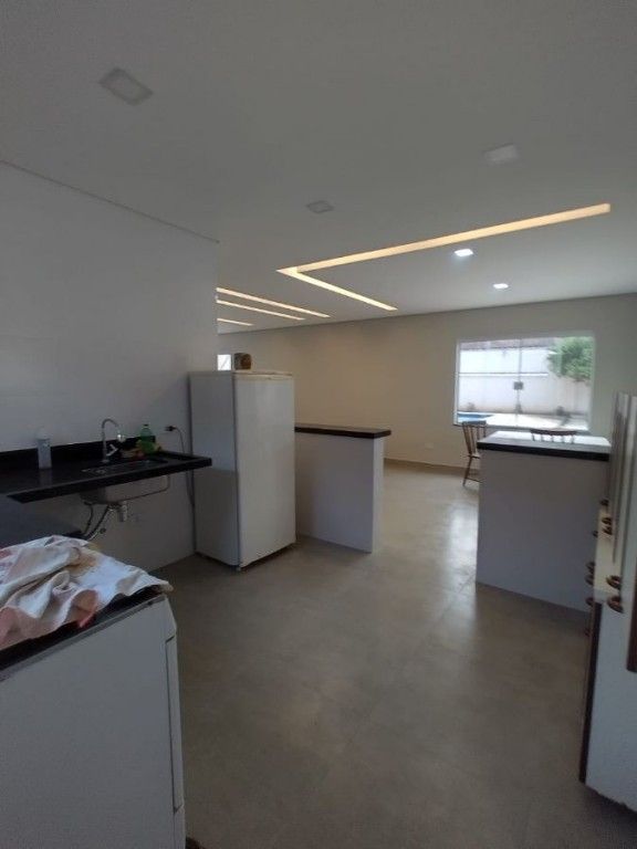 Casa, 4 quartos, 297 m² - Foto 4