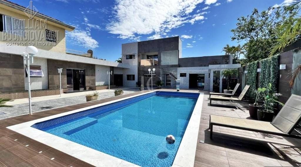 Casa, 5 quartos, 2000 m² - Foto 1