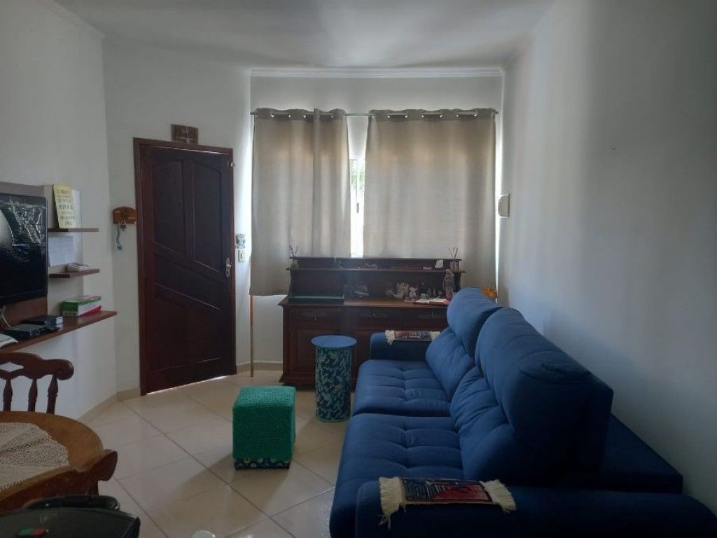 Casa, 2 quartos, 2000 m² - Foto 1