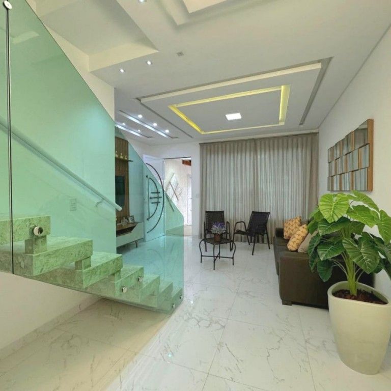 Casa, 2 quartos, 255 m² - Foto 1