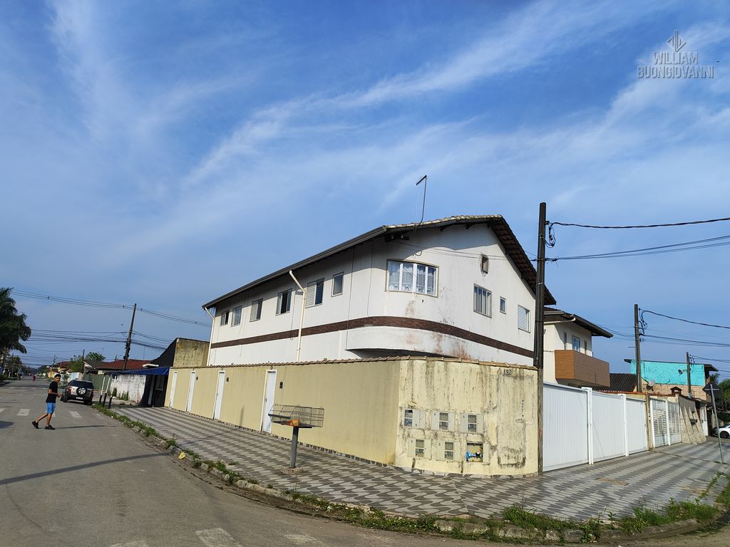 Casa à venda com 2 quartos, 54m² - Foto 3