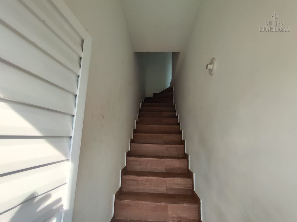 Casa à venda com 2 quartos, 54m² - Foto 7