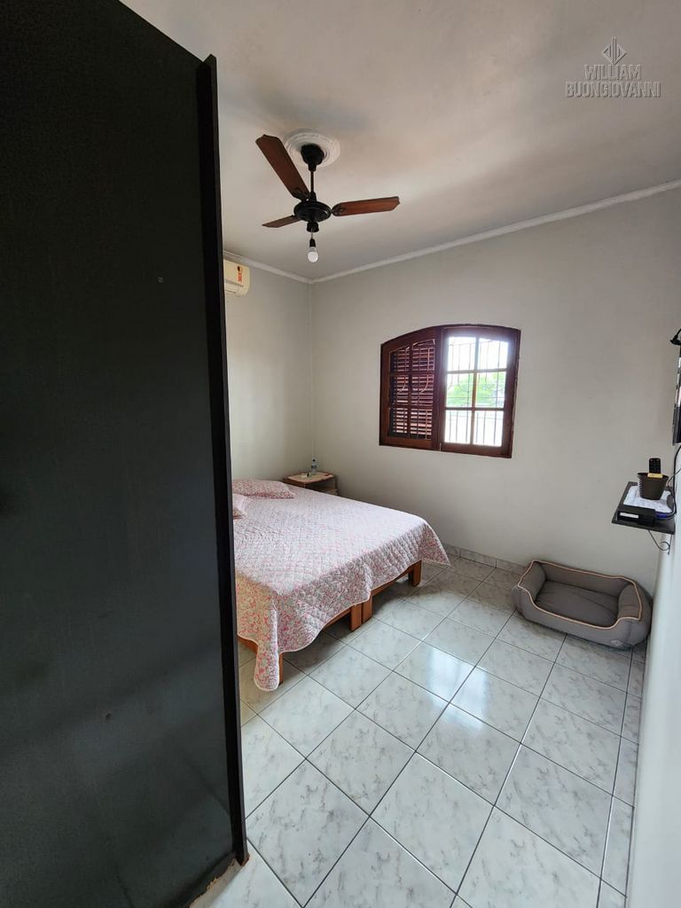 Casa, 3 quartos, 196 m² - Foto 2