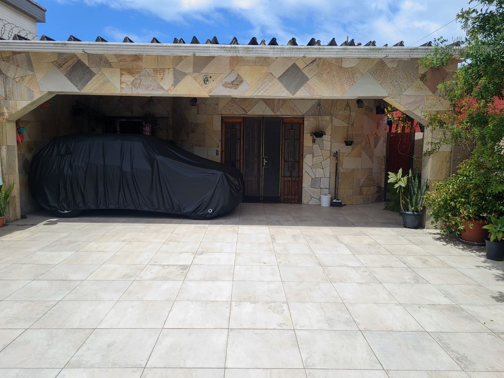 Casa, 4 quartos, 232 m² - Foto 9