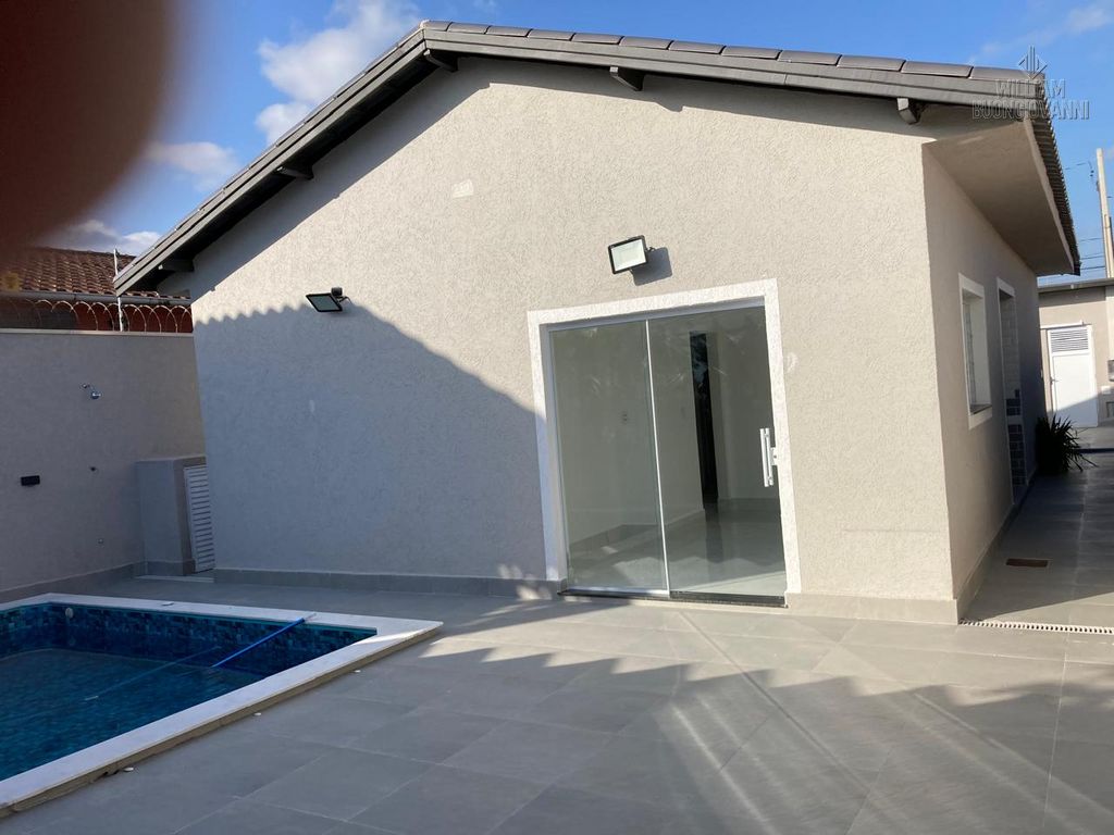 Casa, 4 quartos, 165 m² - Foto 1