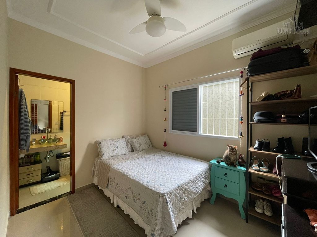 Casa, 4 quartos, 250 m² - Foto 22