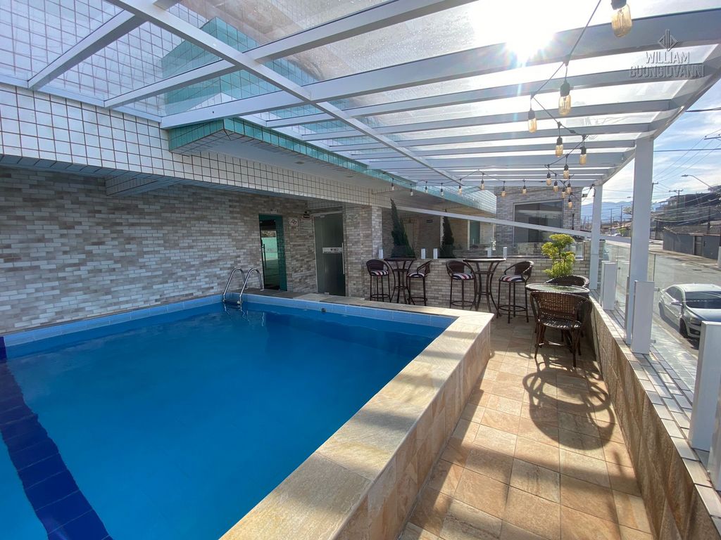 Apartamento à venda com 2 quartos, 65m² - Foto 24