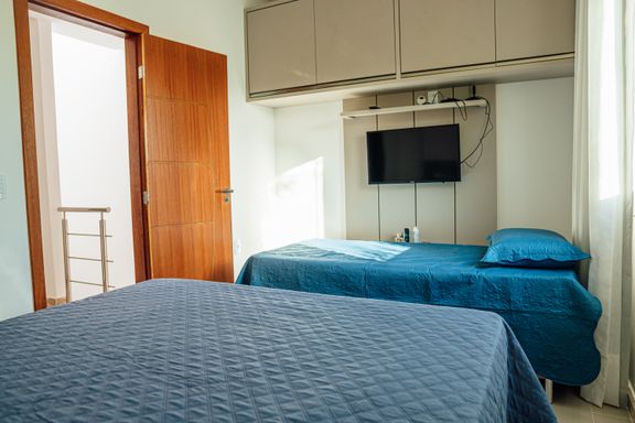 Suite 2