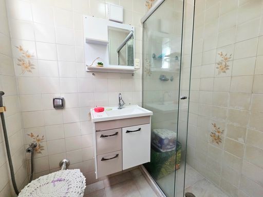 BANHEIRO DORM 3(SUITE )