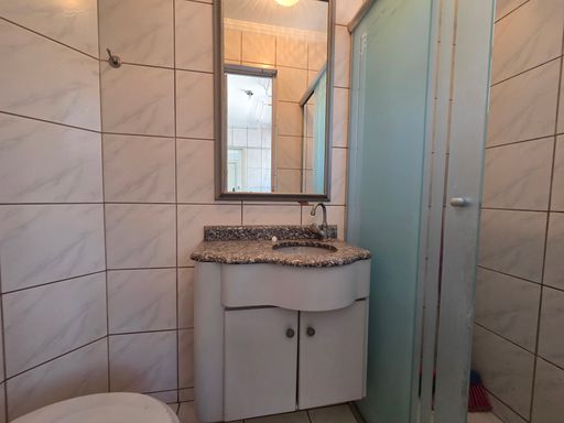 BANHEIRO DE SERVIÇO