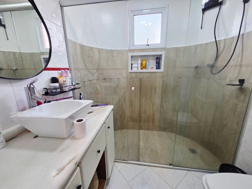 BANHEIRO SUÍTE DORMITÓRIO 4