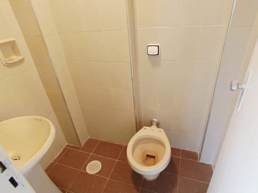 Banheiro de Serviço