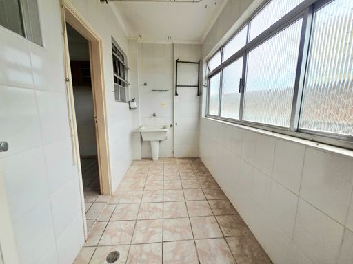 AREA DE SERVIÇO