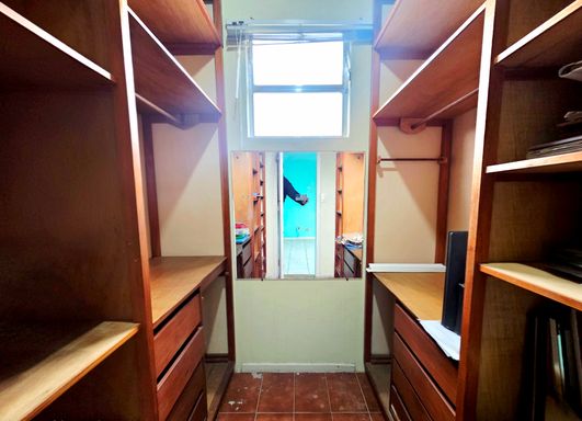CLOSED DORM 3 (SUITE)