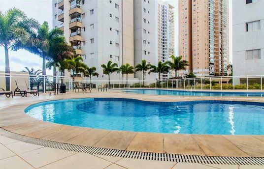 PISCINAS ADULTO E INFANTIL