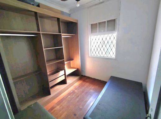 quarto edícula