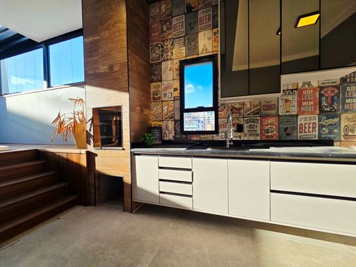 ESPAÇO GOURMET COM CHURRASQUEIRA