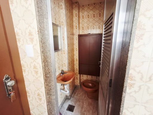 Banheiro de Serviço