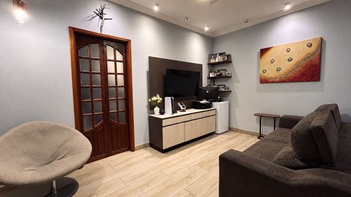 SALA
