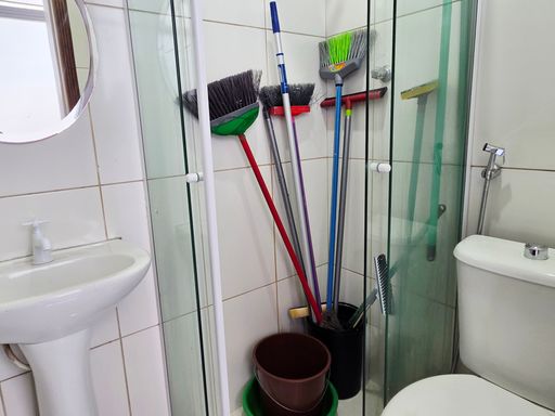 BANHEIRO DE EMPREGADA