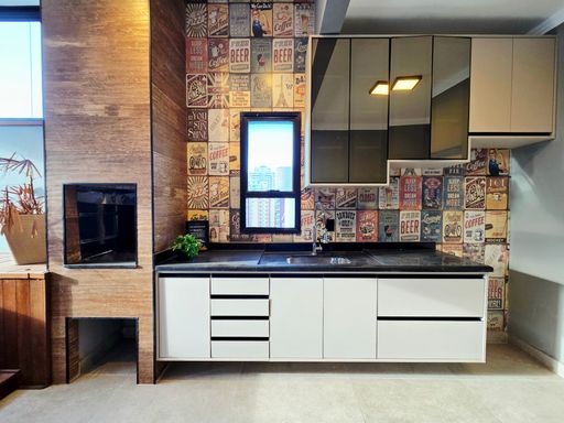 ESPAÇO GOURMET COM CHURRASQUEIRA