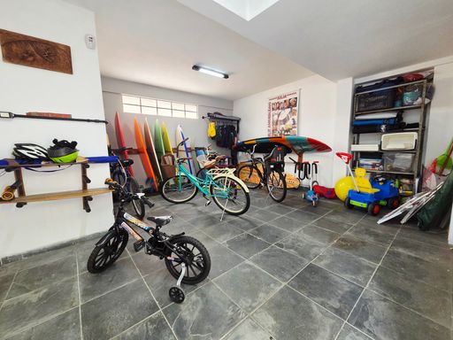 GARAGEM