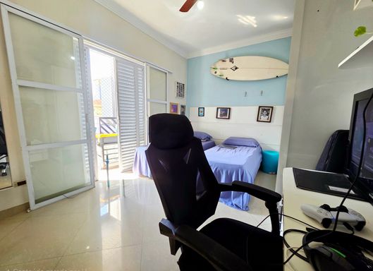 DORM 1