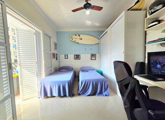 DORM 1