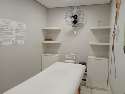 SALA DE MASSAGEM OU SPA