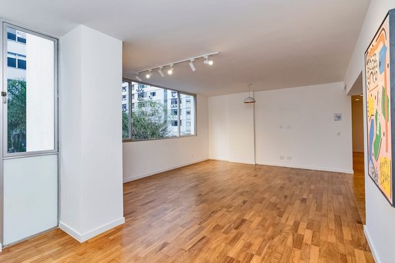 #ApartamentoAVenda

#ApartamentoAltoPadrão

#ApartamentoReformado

#ApartamentoDeLuxo

#ImóvelDeLuxo

#ApartamentoComMármore

#AcabamentoEmMármore

#ApartamentoPremium

#ApartamentoExclusivo

#ApartamentoProntoParaMorar